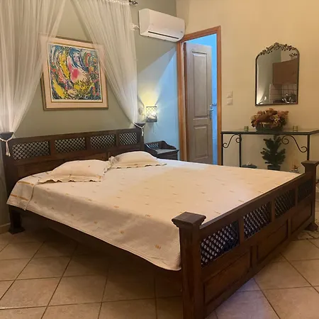 Villa Stone House Leonídion