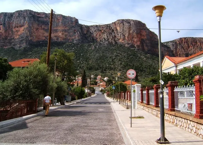Stone House 빌라 Leonídion