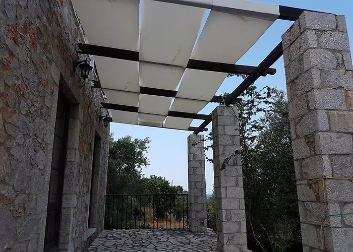 Stone House Leonídion